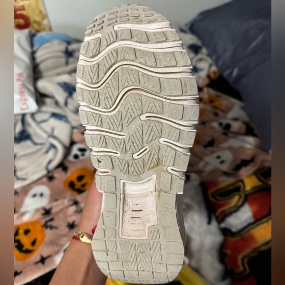 Nike women’s free Metcon training shoes - Picture 4 of 8